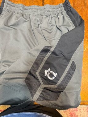 Nike Men’s Gray and Black KD Athletic Shorts